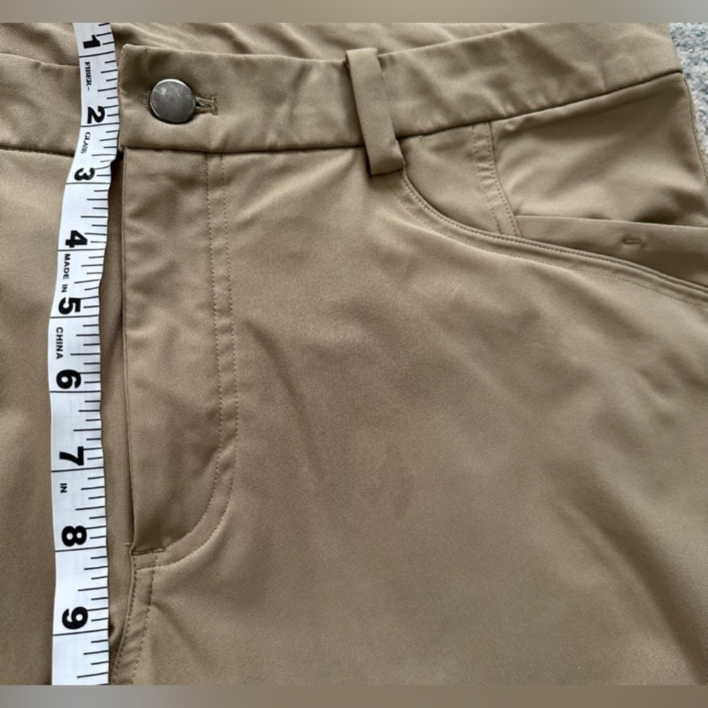 Lululemon mens on the move pants - Picture 5 of 5